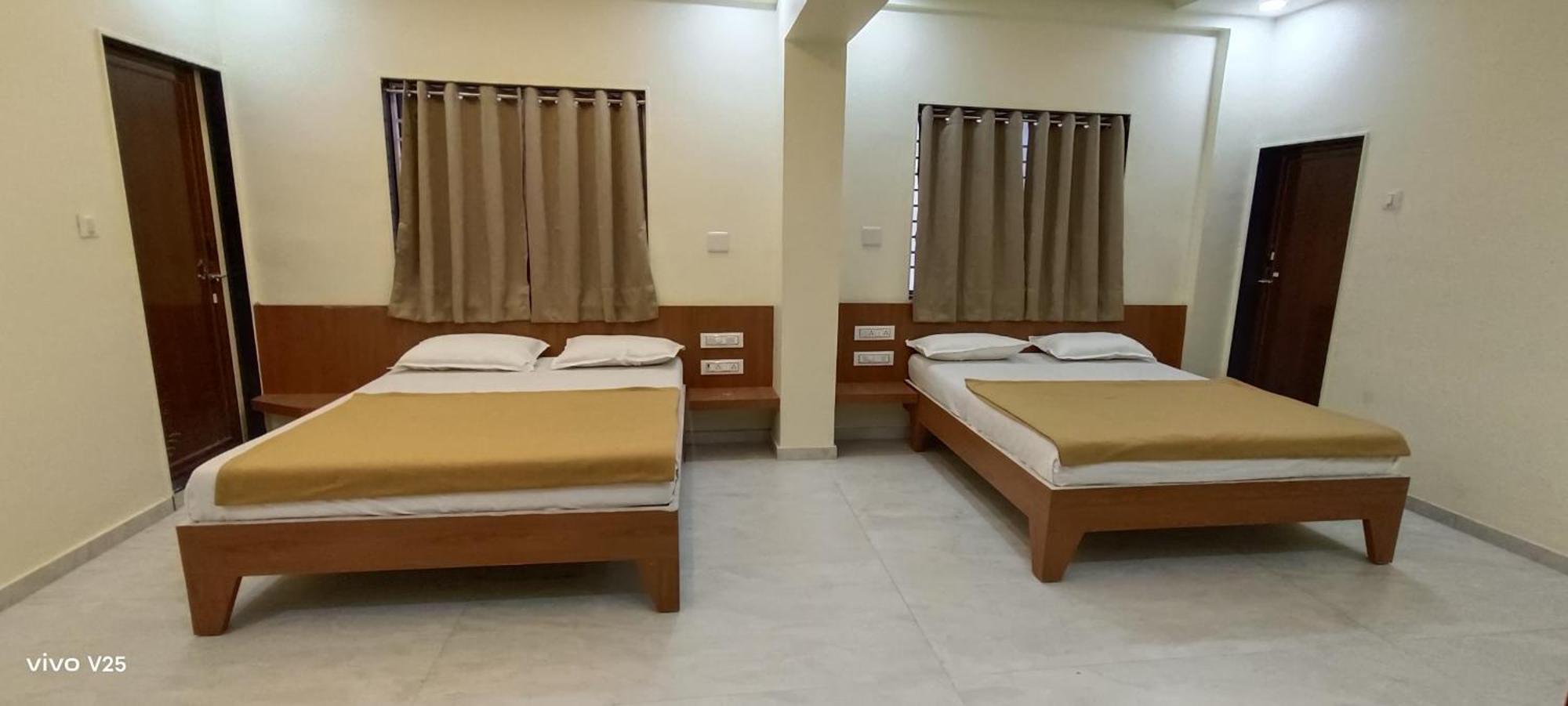 Hotel Tulsi Somnāth Exterior foto