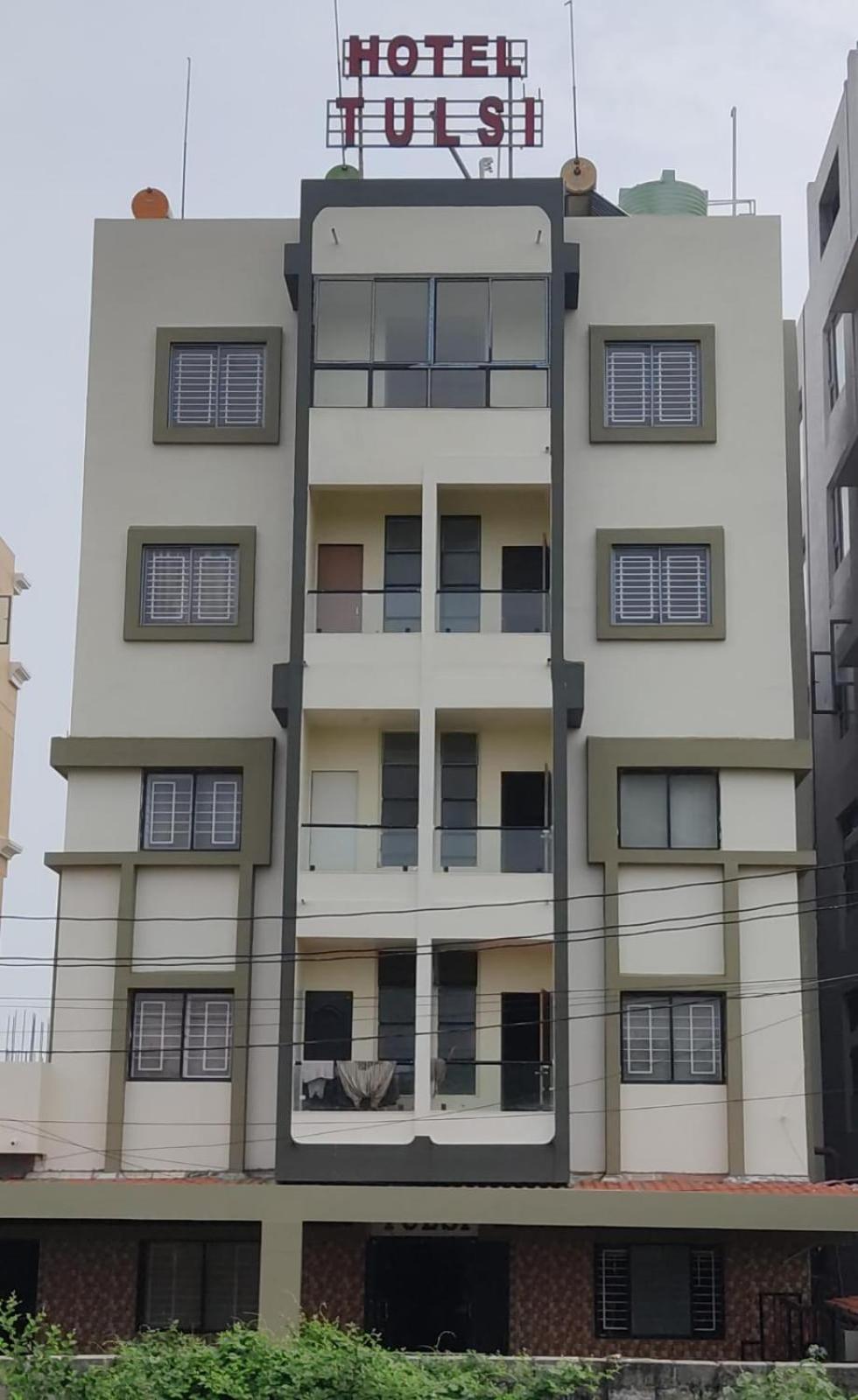 Hotel Tulsi Somnāth Exterior foto